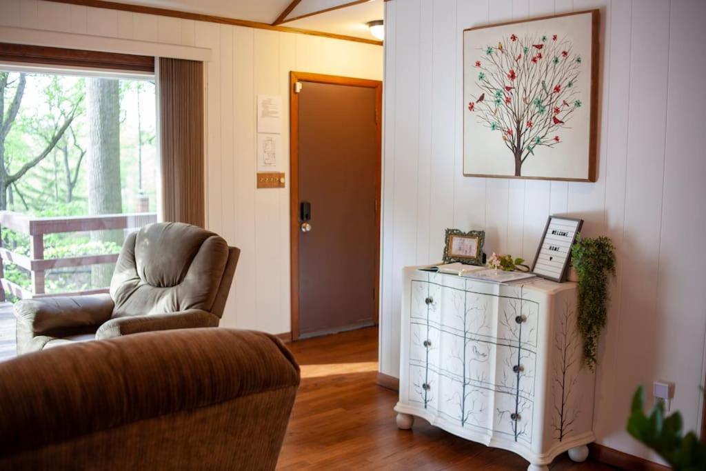 Modern Cabin With Hot Tub Grill Lake Beach Wineries Hiking Fishing And Hershey Park Family And Pet Friendly Superhosts On Ab&B Mount Gretna Exterior foto
