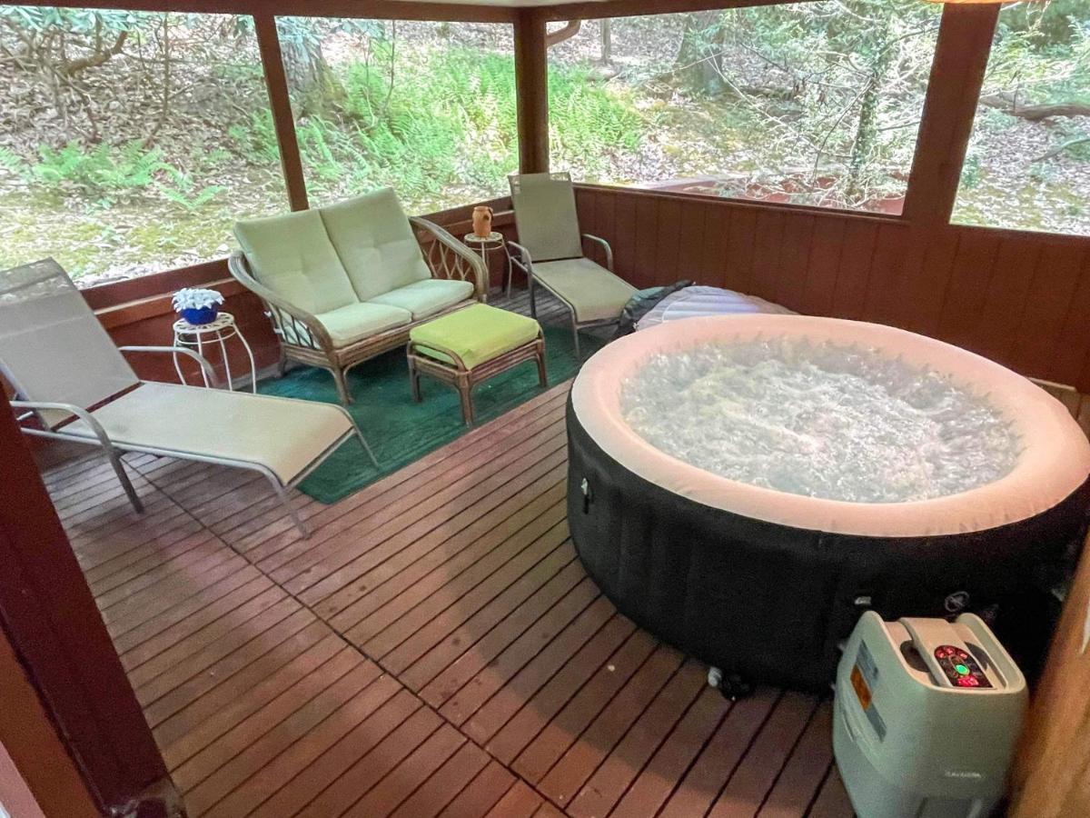 Modern Cabin With Hot Tub Grill Lake Beach Wineries Hiking Fishing And Hershey Park Family And Pet Friendly Superhosts On Ab&B Mount Gretna Exterior foto